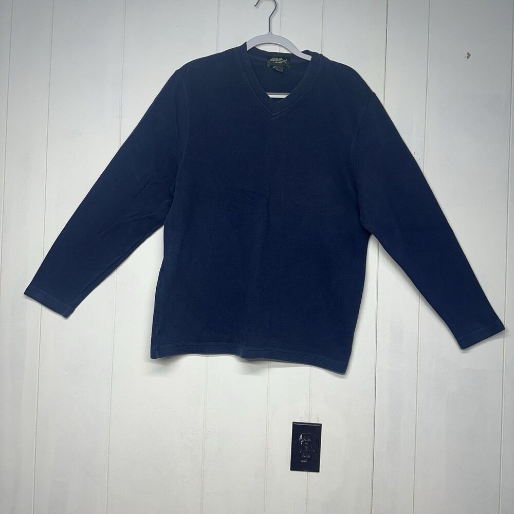 Eddie Bauer Men’s Large Navy Blue V-Neck Long Sleeve Shirt Pullover Casual